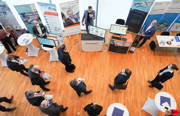 Aus erster Hand & ganz Ohr: Wieder Guided Tour beim Innovation Forum Medizintechnik