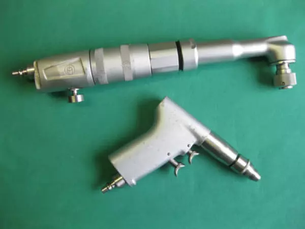 Repair service and maintenance of compressed air guns