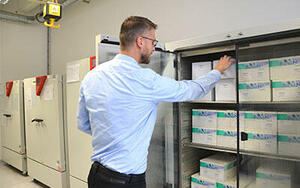 BINDER constant climate chambers in use at Aesculap