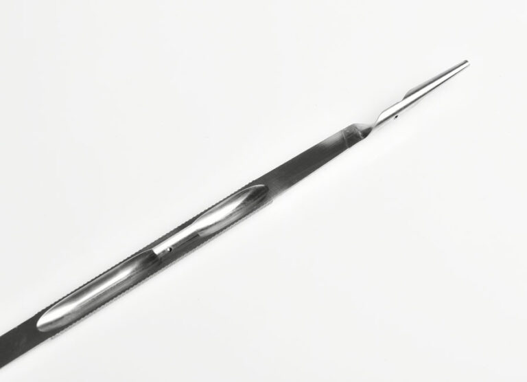 Rundgriffe für Pinzetten, Scheren und Nadelhalter in der Medizintechnik